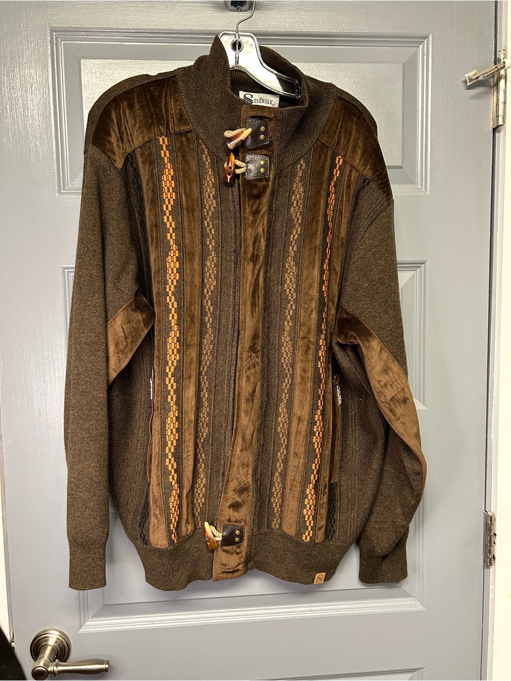 SILVERSILK FULL ZIP men’s cardigan . Brown w/ faux suede & knit panels. Sz XL